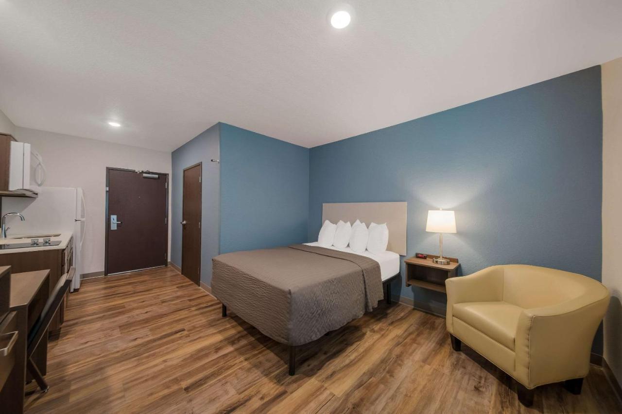 Woodspring Suites Wesley Chapel-Tampa Exterior photo
